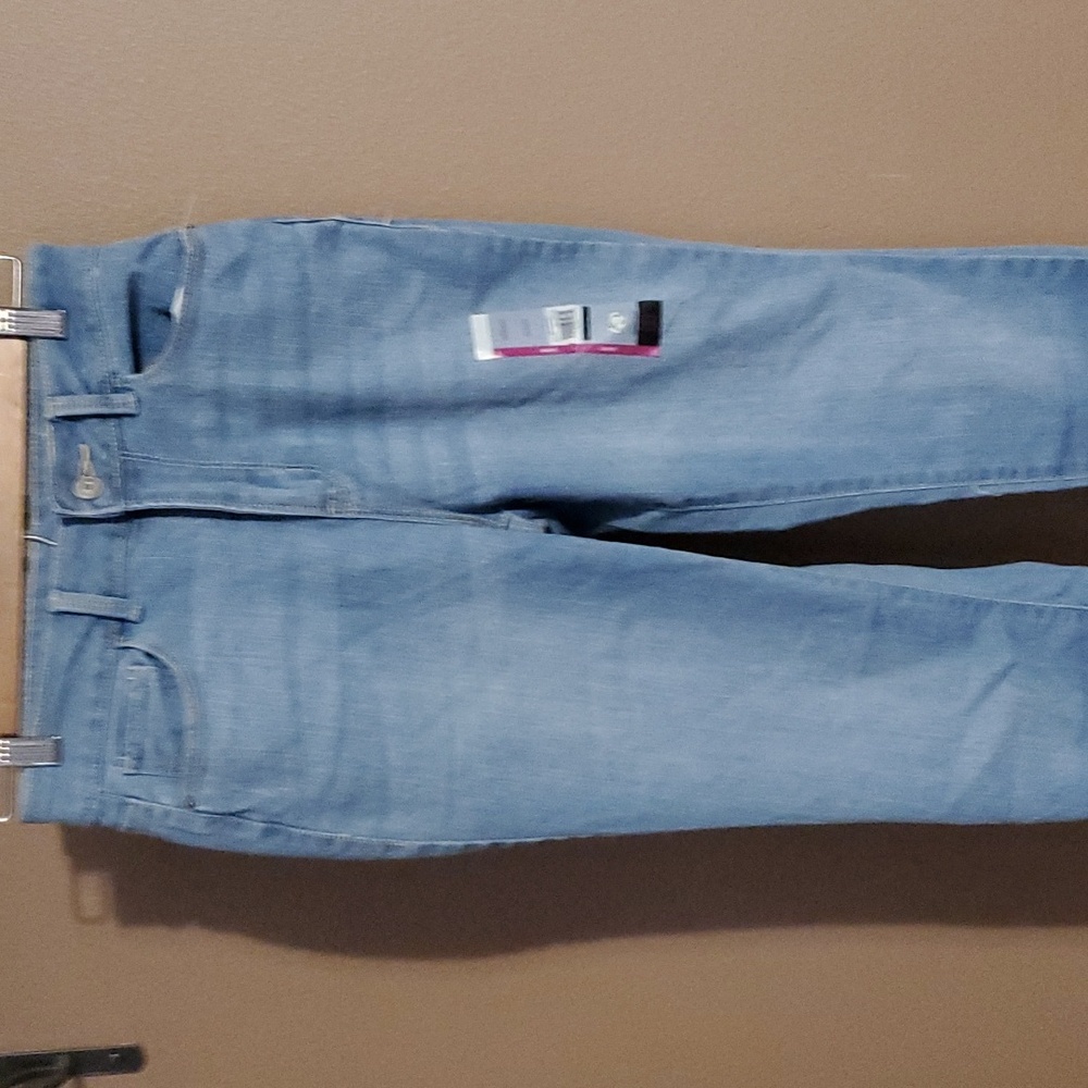 Nwt No Boundaries high rise skinny jeans junior size 3